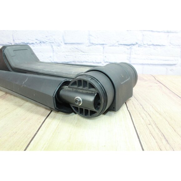 Thule Hull A Port Aero Rooftop kayak Carrier Sold As Is - Picture 7 of 10